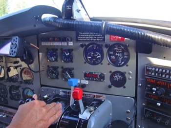 Mt McKinley Fly-by, Rouel as co-pilot on Fly-by, OK only on the seat.